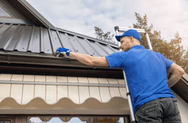 gutter cleaning in cranston